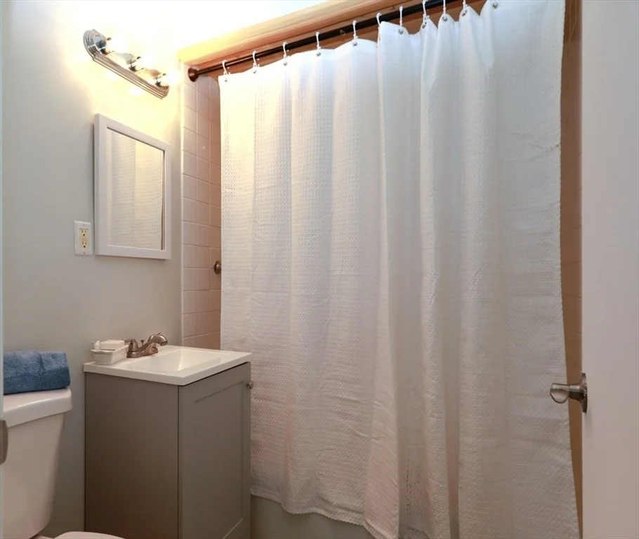 Photo of Unit UNIT1 at 191 Glasgow St