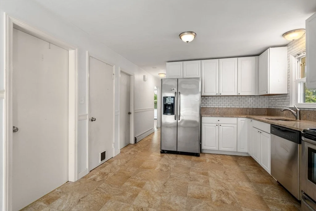 Photo of 128 Clark St
