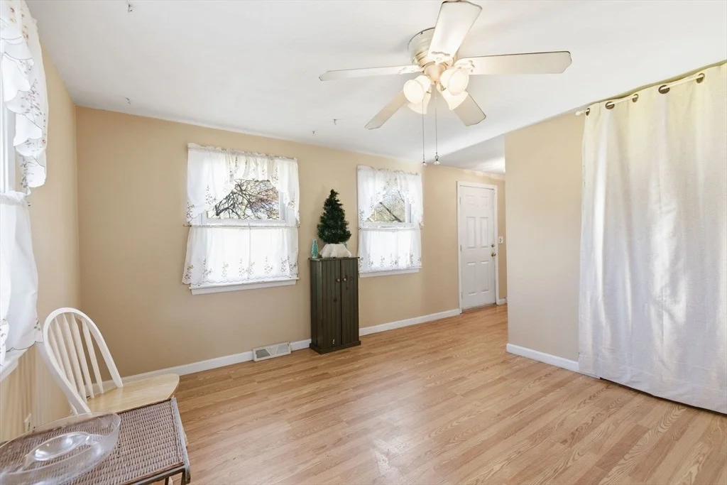 Photo of 24 Maverick Dr