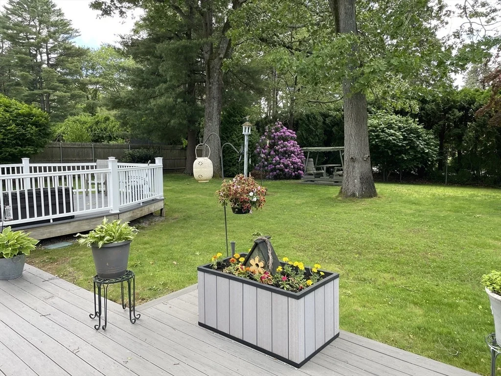 Photo of 6 Jeffrey Ln