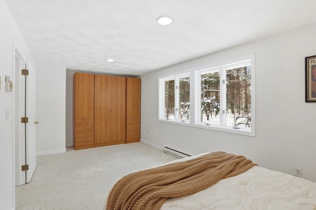 Photo of 25 Glenridge Drive