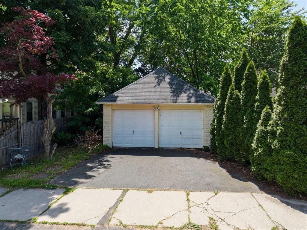 Photo of 415 Maple St