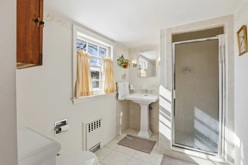 Photo of 2 Canterbury Rd