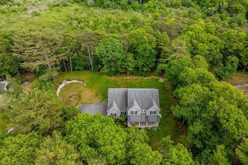 Photo of 11 Dawe Ln