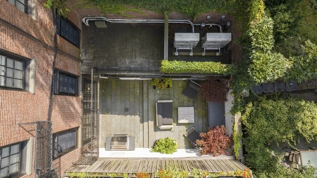 Photo of 75 Hancock St