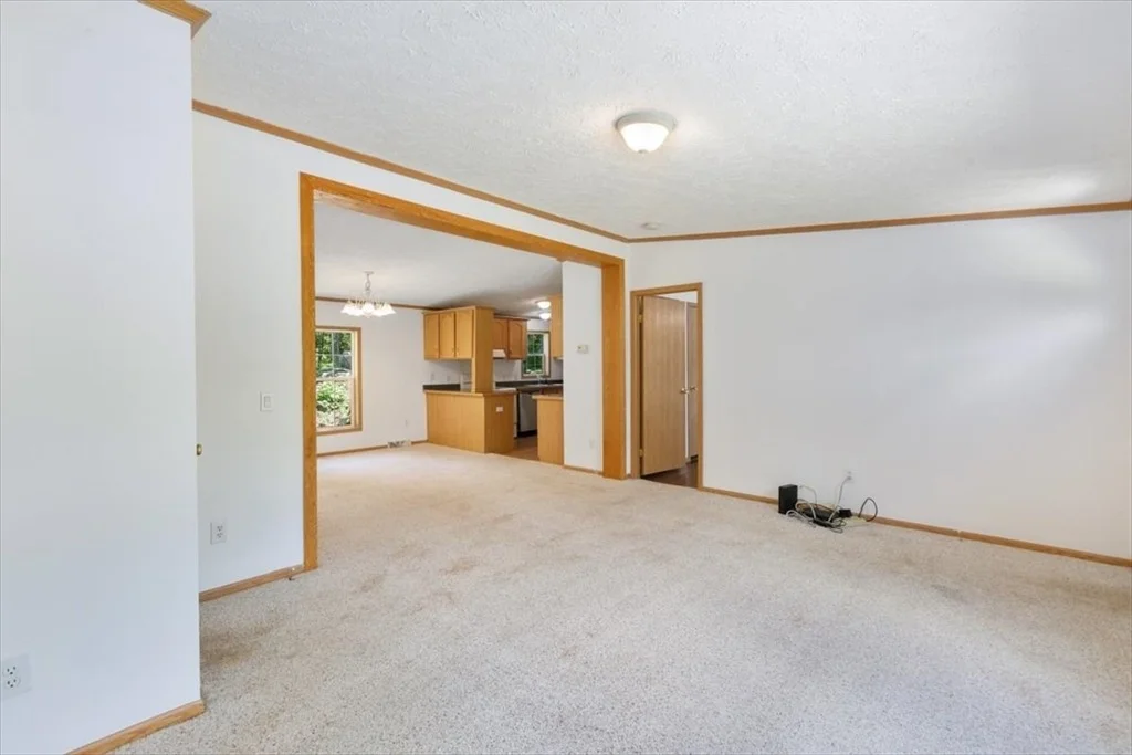 Photo of 98 Hurricane Rd