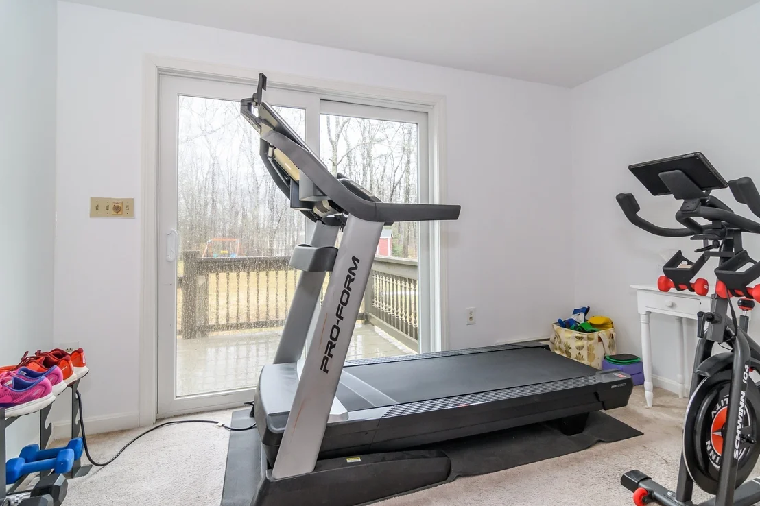 Photo of 2 Sawmill Cir
