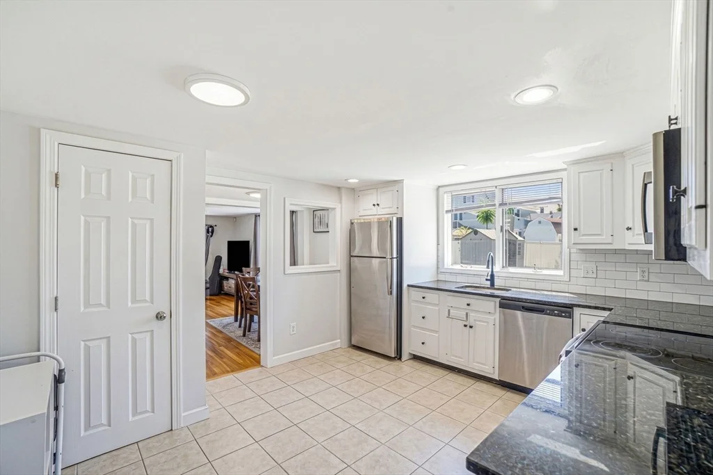 Photo of 4 Newhall Ave