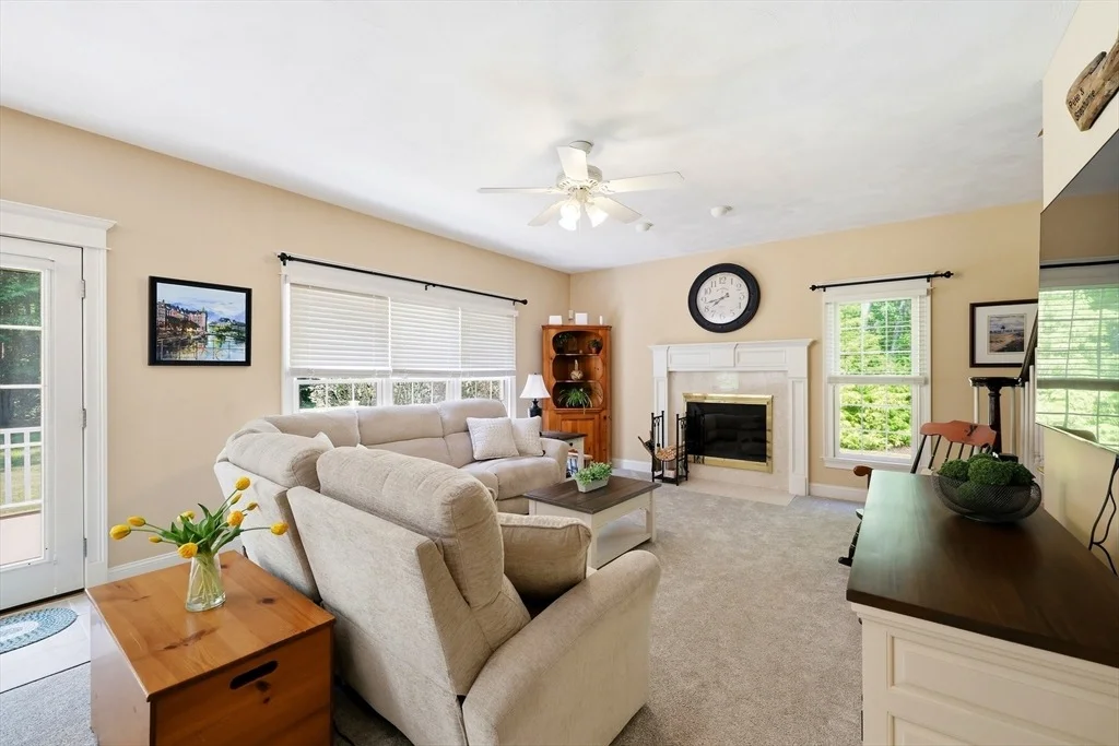 Photo of 8 Wintergreen Cir