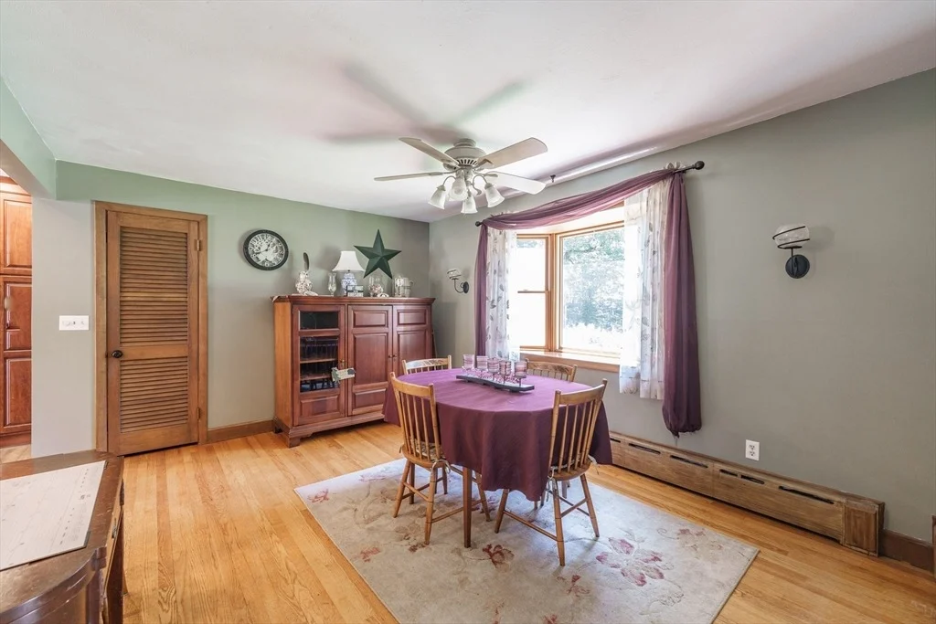 Photo of 128 Skyline Dr