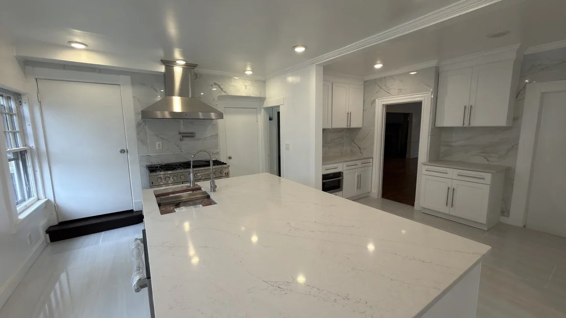 Photo of 194 Sumner Ave