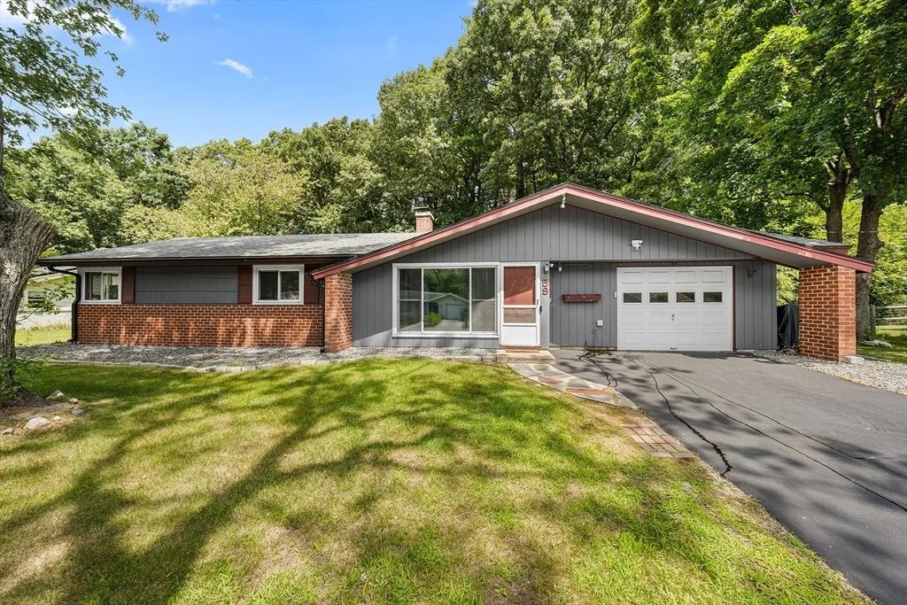 Photo of 59 Eaton Rd