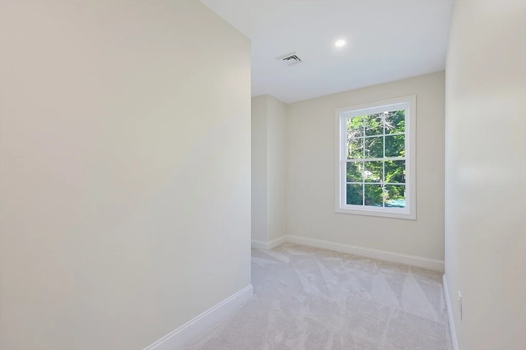 Photo of 27 Woodside Rd