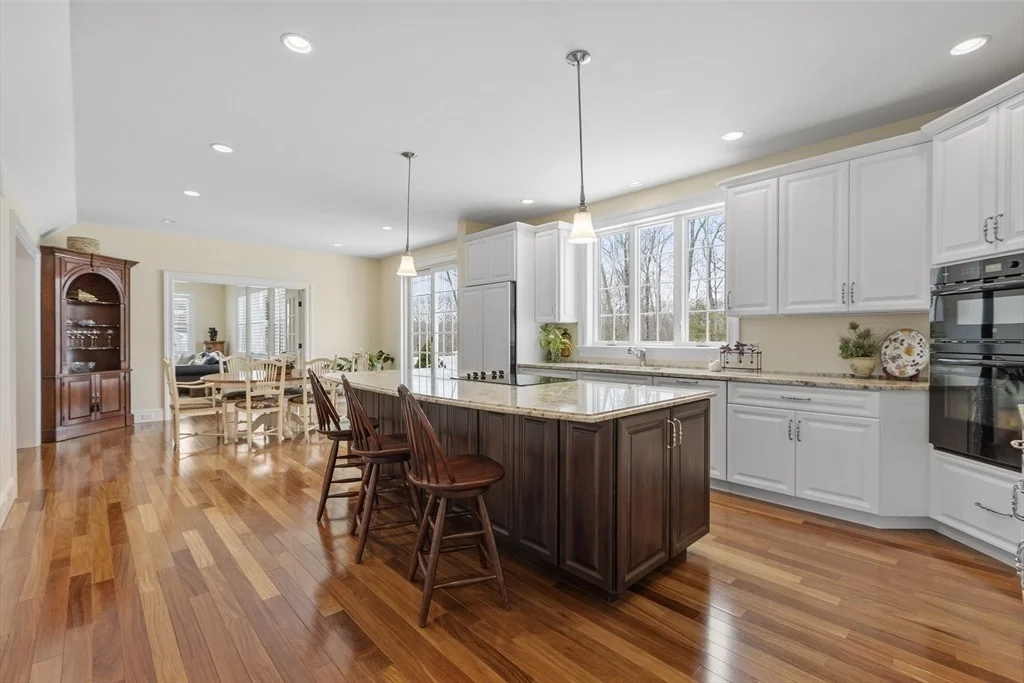 Photo of 64 Old Stone Cir