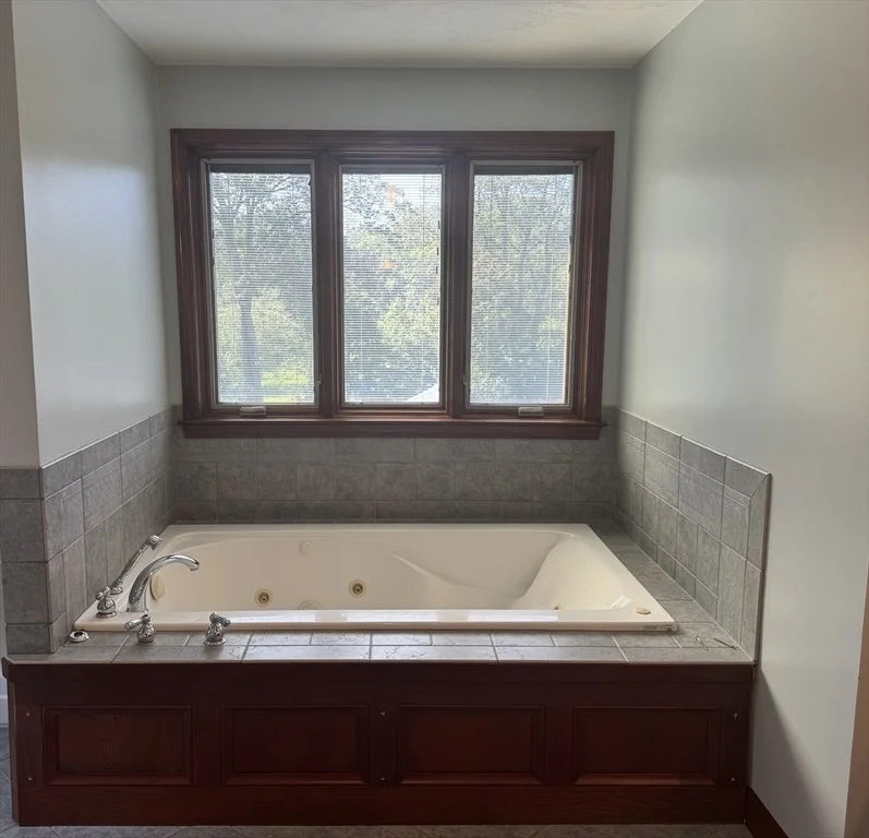 Photo of 165 Blackstone St