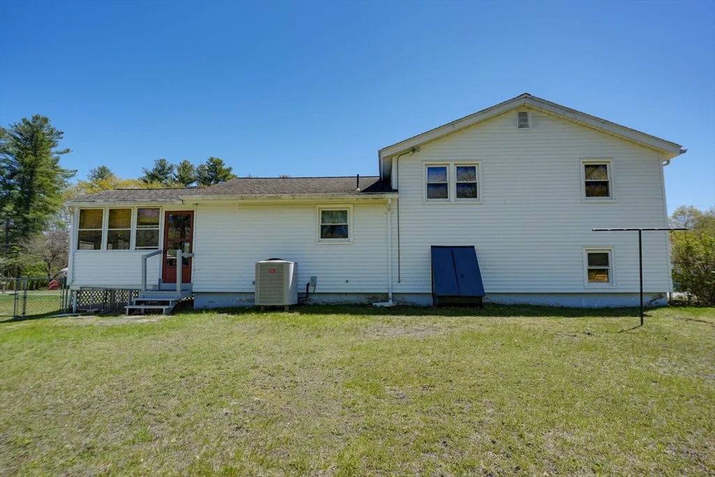 Photo of 14 Kazimer Dr