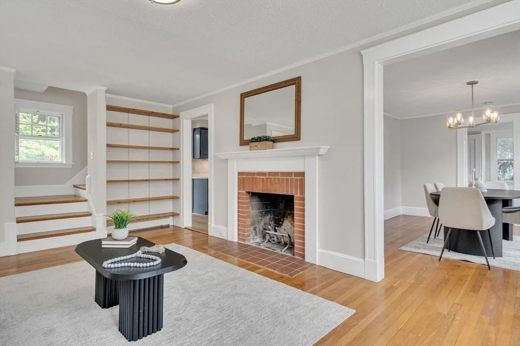 Photo of 5 Maple St