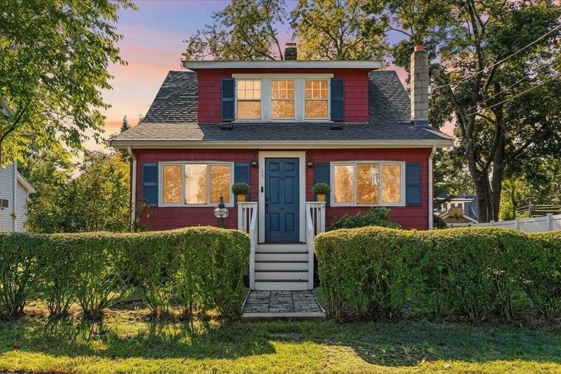 Photo of 18 Fales Road