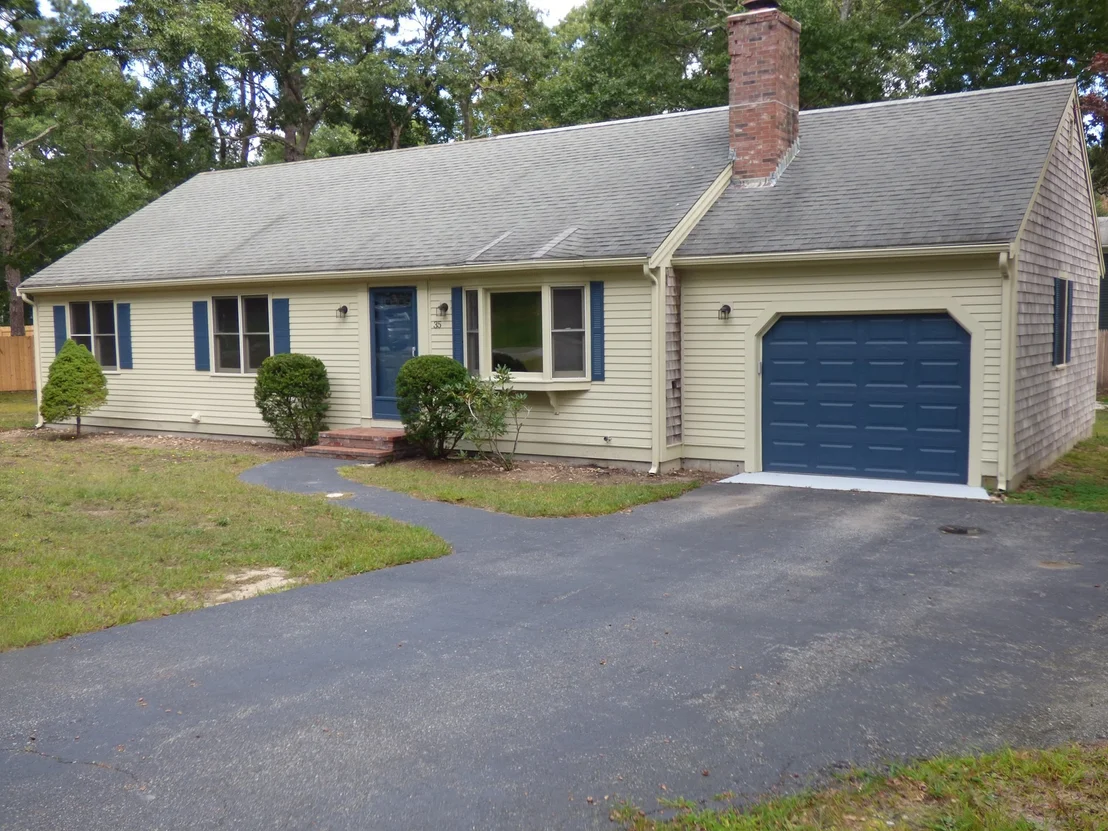 Photo of 35 Pequot Road