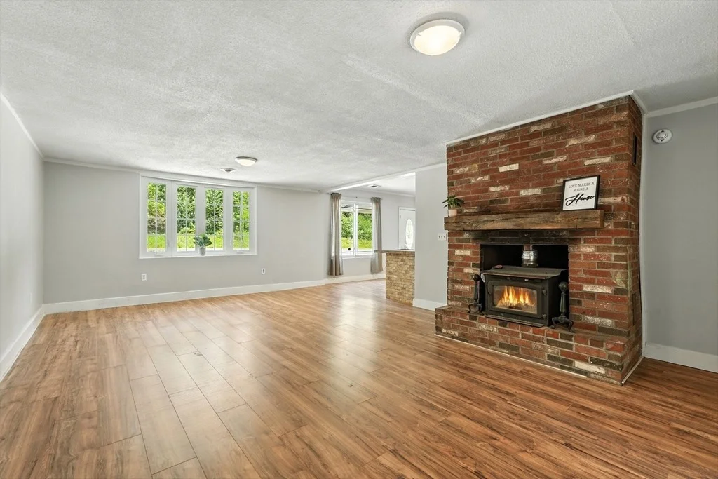 Photo of 83 Main Road