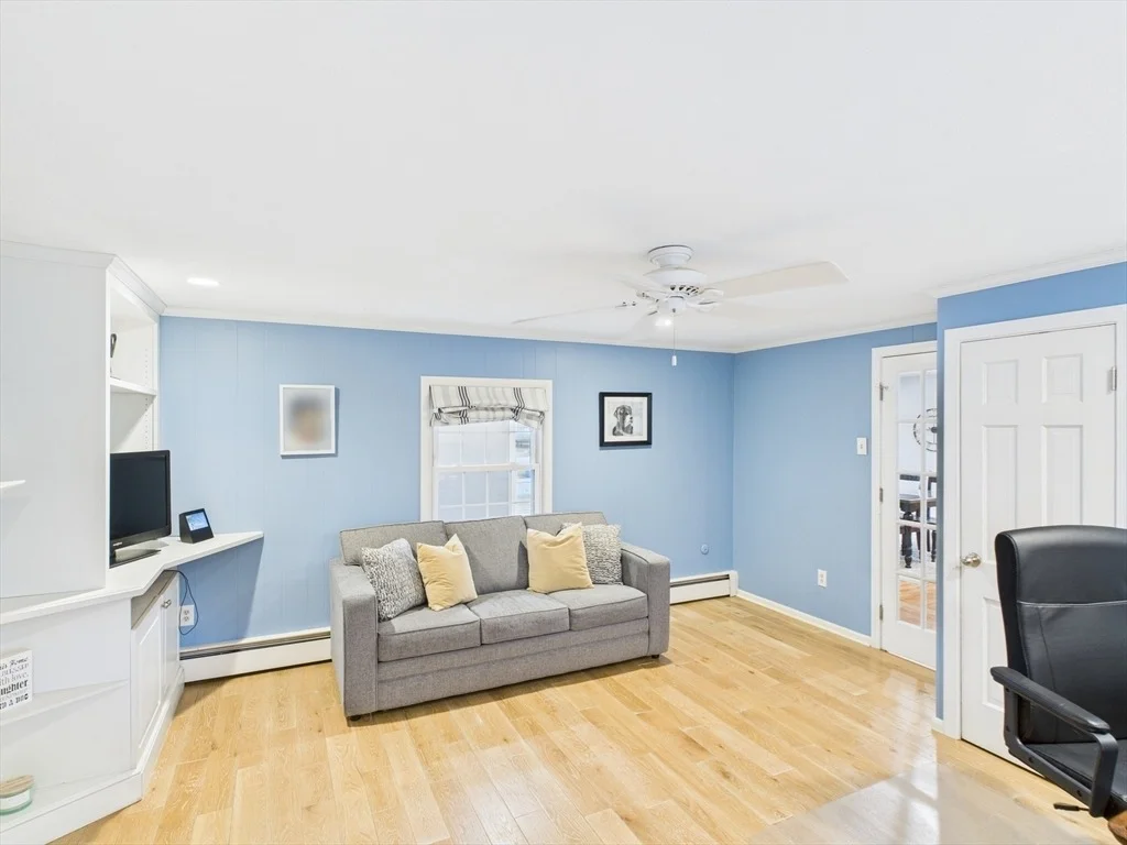 Photo of 17 Meadowbrook Drive