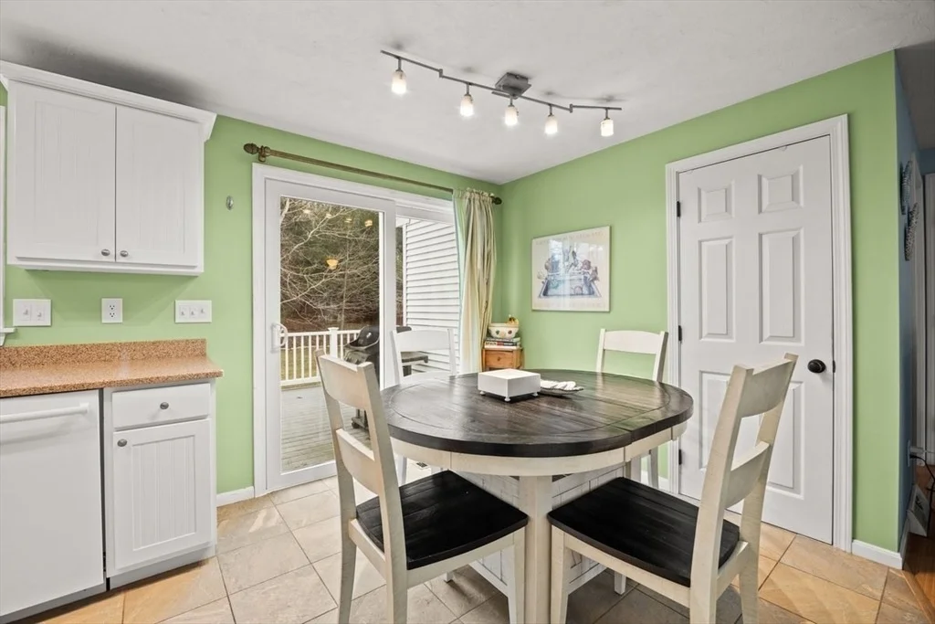 Photo of 73 Elyse Rd