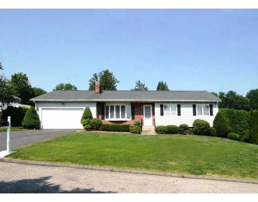 Photo of 122 Ondrick Dr