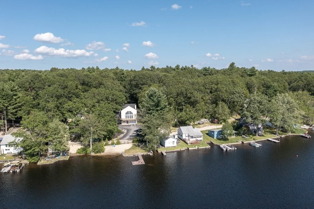 Photo of 19 Laurel Glades