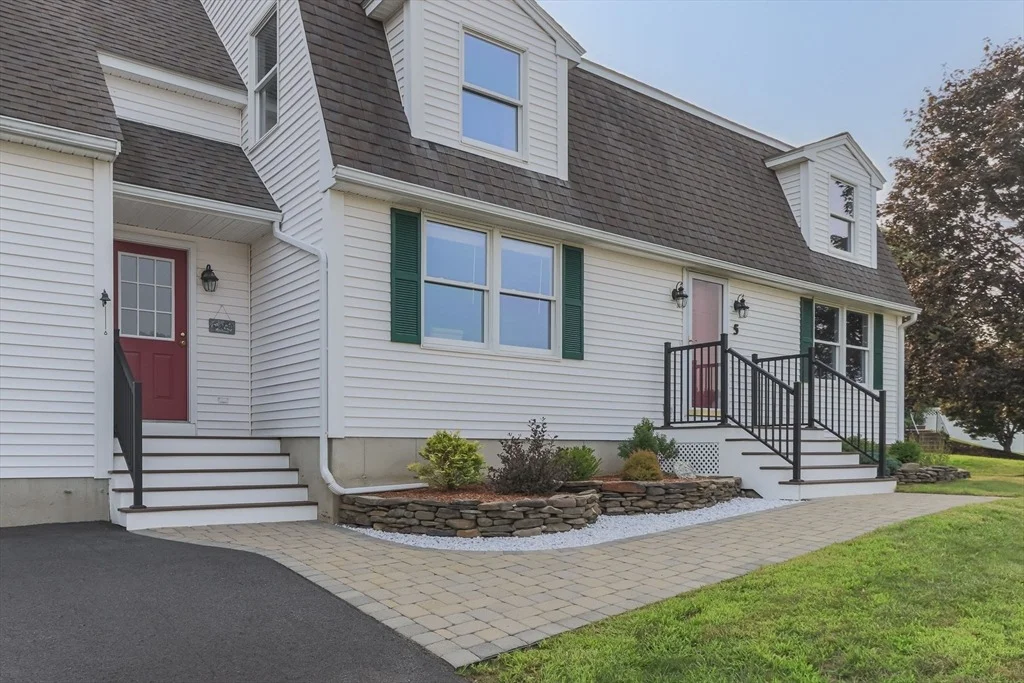Photo of 5 Pingry Way