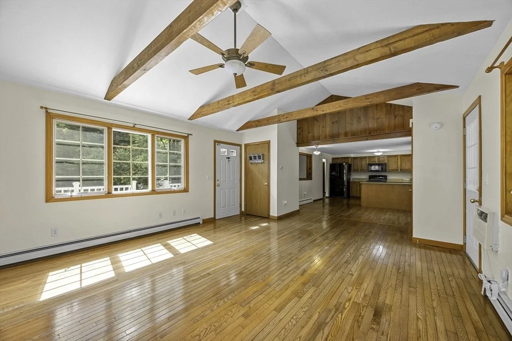 Photo of 5 Carl Gardner Rd