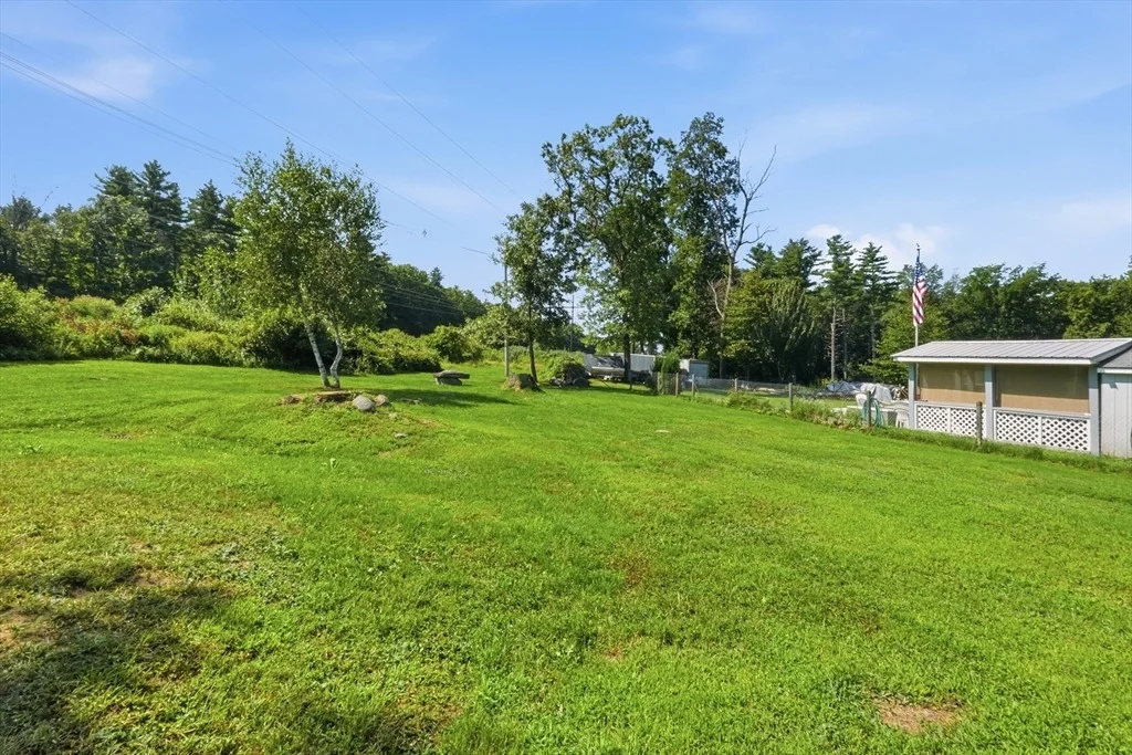Photo of 2324 Main St