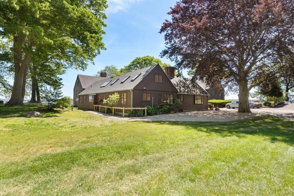 Photo of 69 Dolliver Neck Rd
