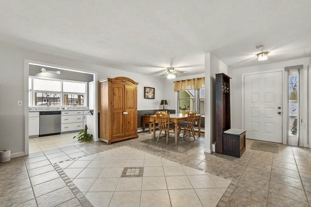Photo of Unit 18 at 18 Fieldstone Street