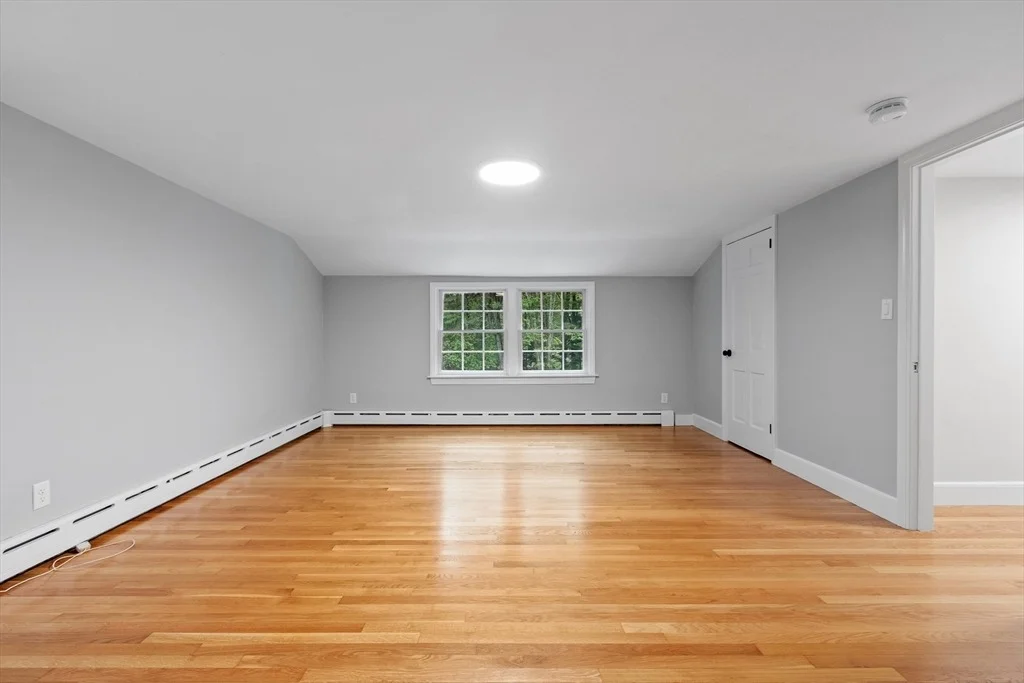 Photo of 254 Taylor Rd