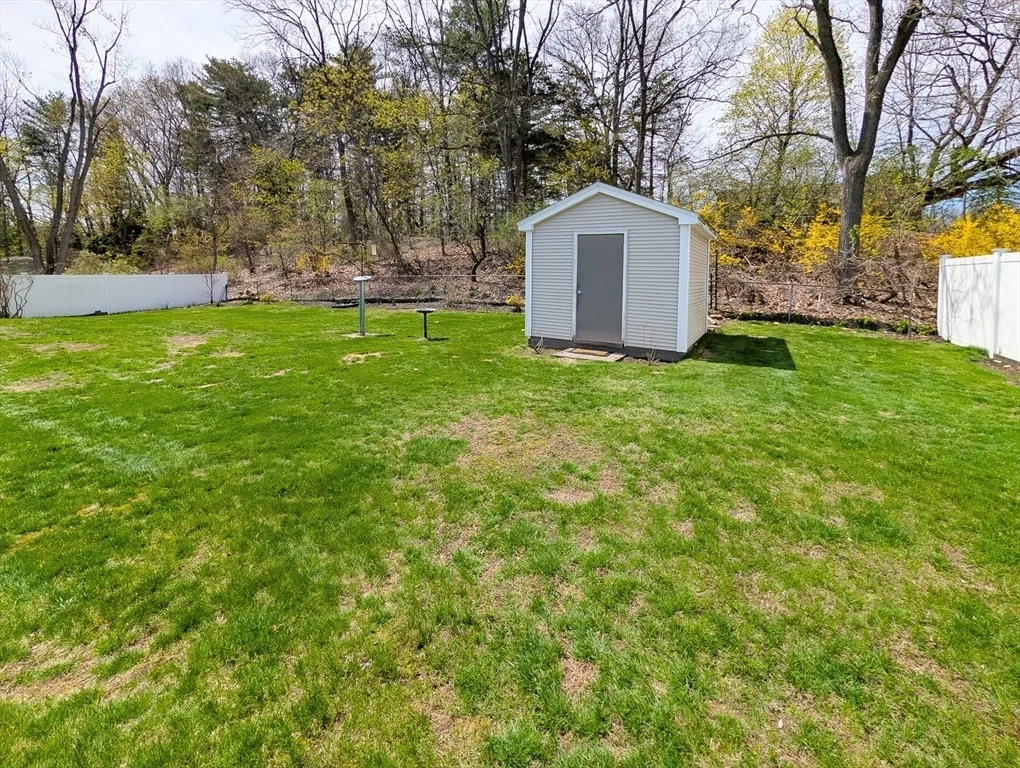 Photo of 14 Myrna Rd