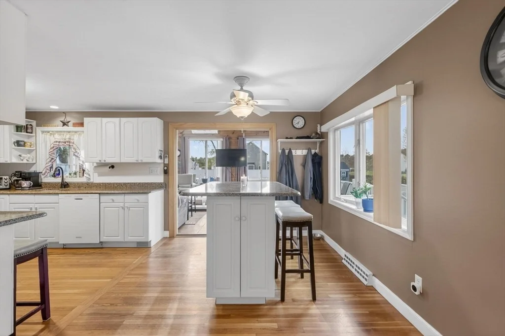 Photo of 649 Elm St