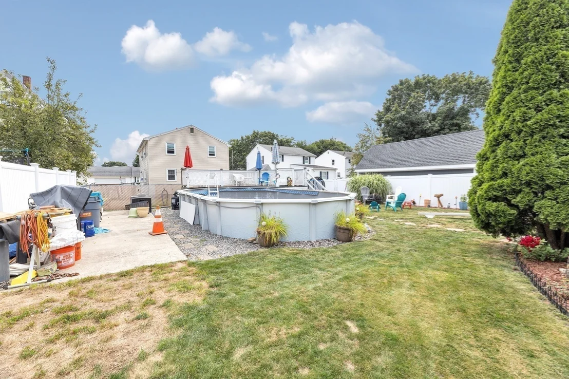 Photo of 1816 River St
