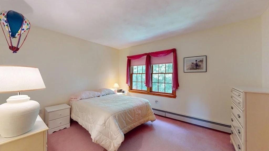 Photo of 17 James Ave