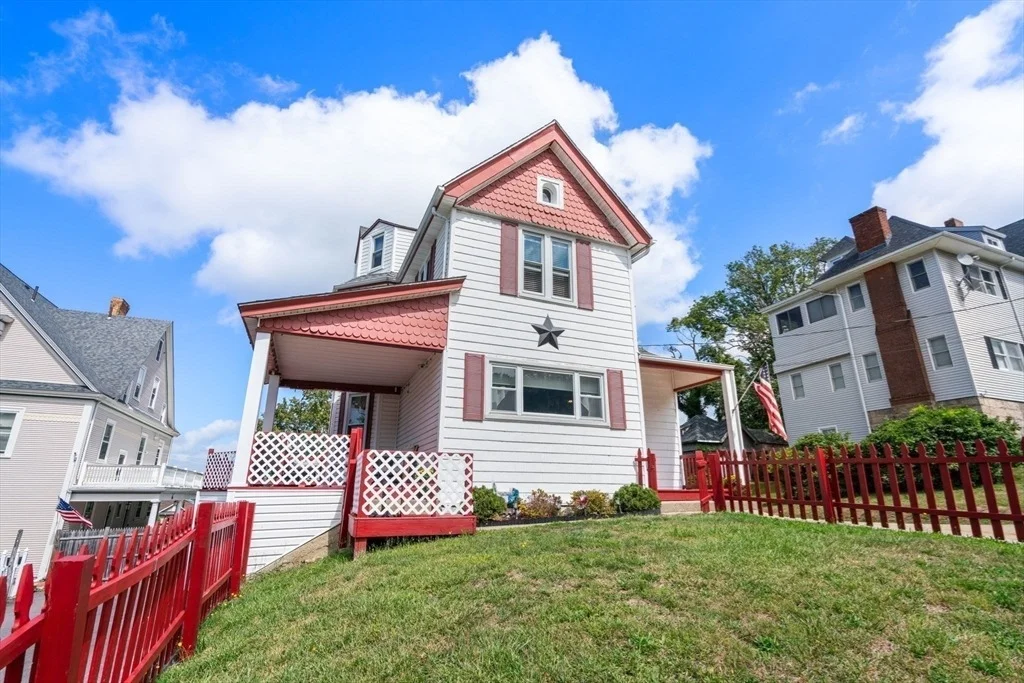 Photo of 116 French St