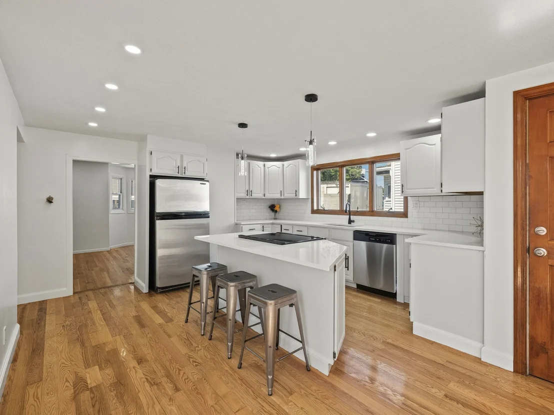 Photo of 12 Boston St
