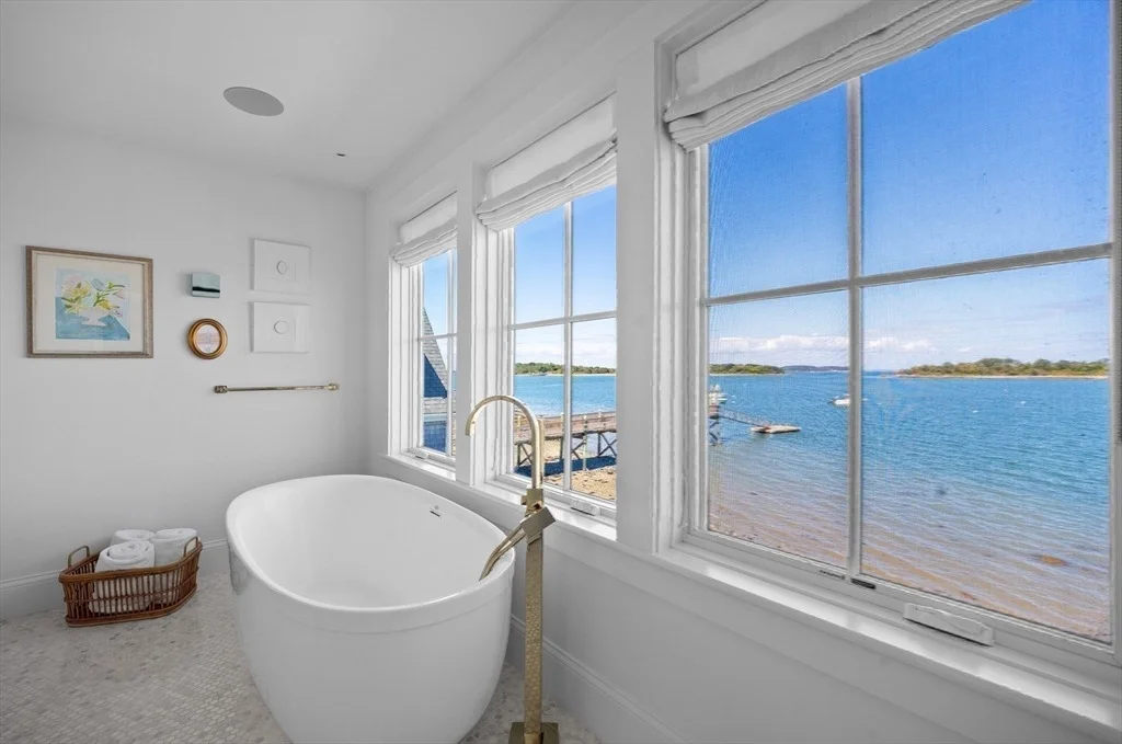 Photo of 93 Kimball Beach Rd
