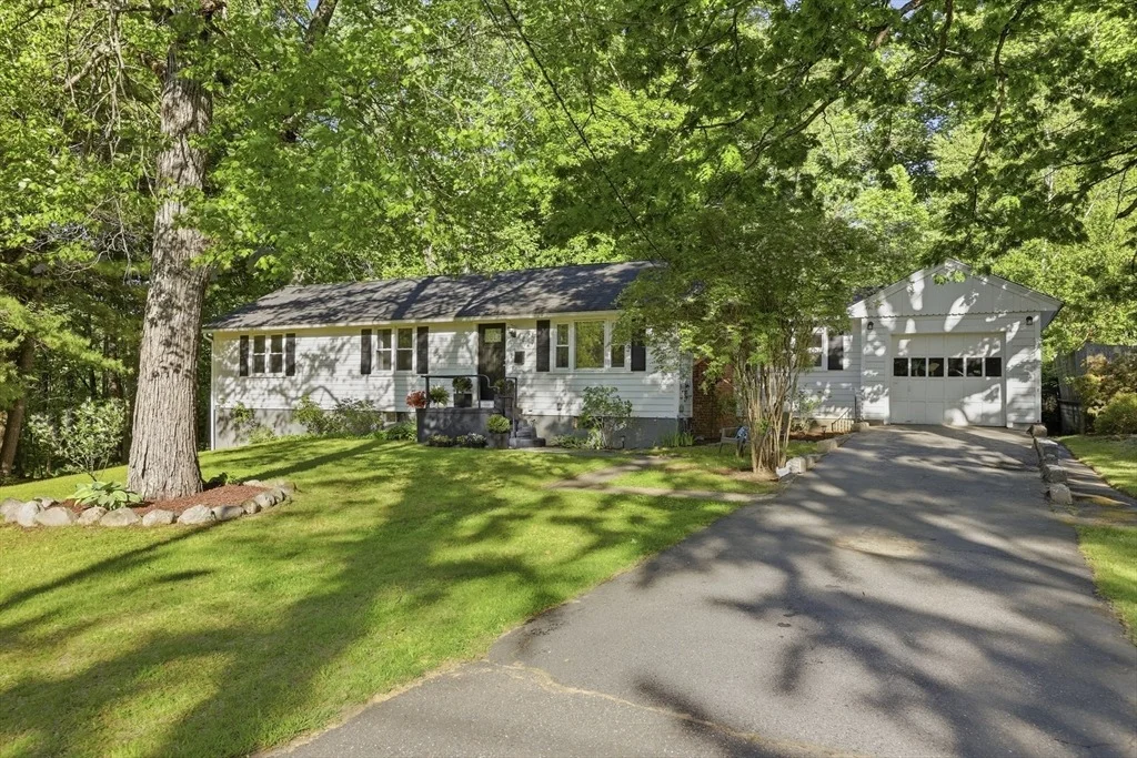 Photo of 111 Pleasant Street