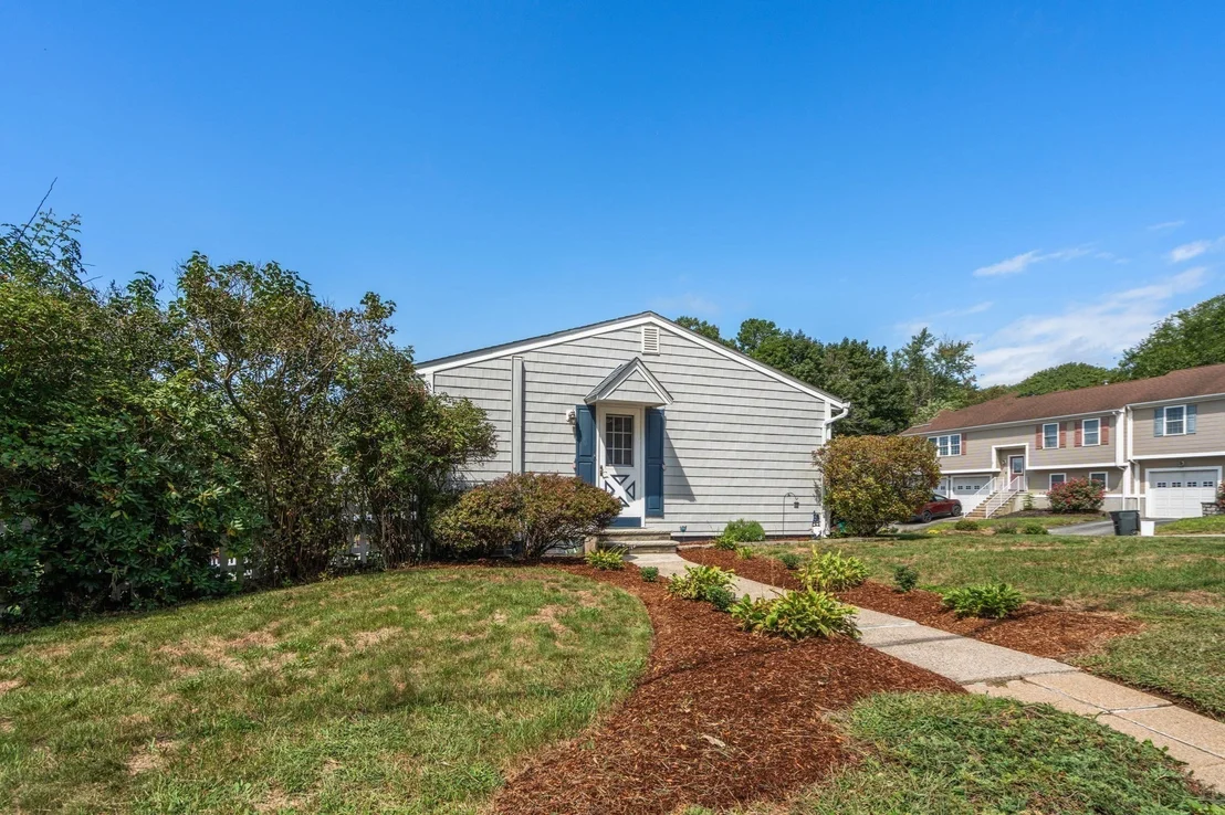 Photo of 8 Benelli St