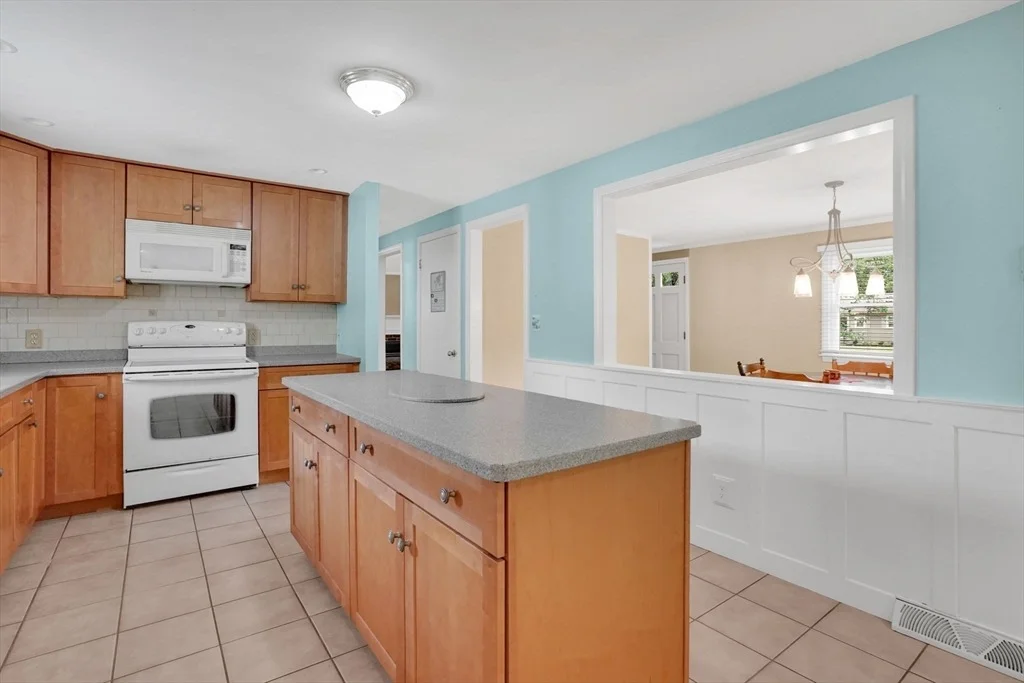 Photo of 213 Clover Rd