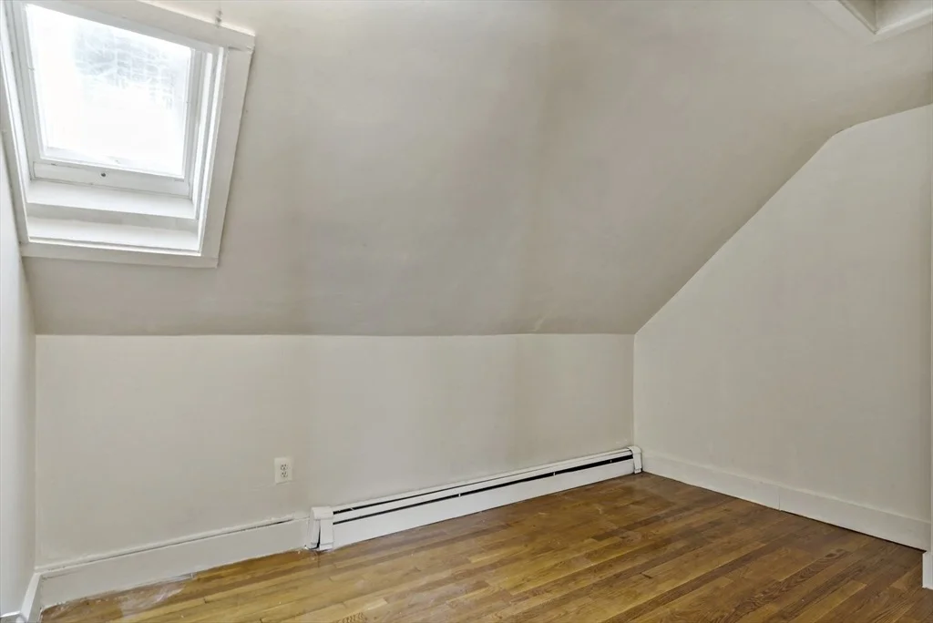 Photo of 16 Forest St