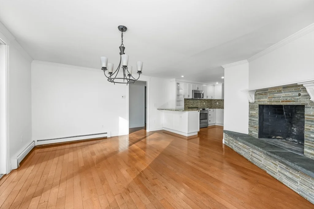 Photo of 103 Pine Tree Dr