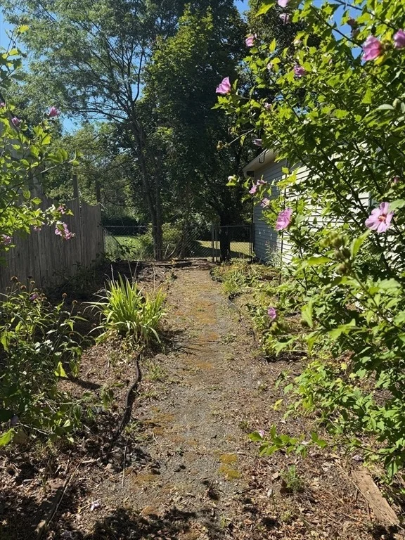 Photo of 390 Log Plain Rd