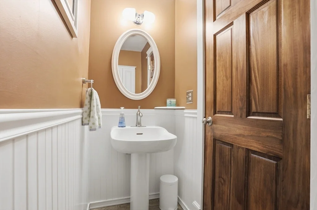 Photo of 32 Sandy Pond Rd