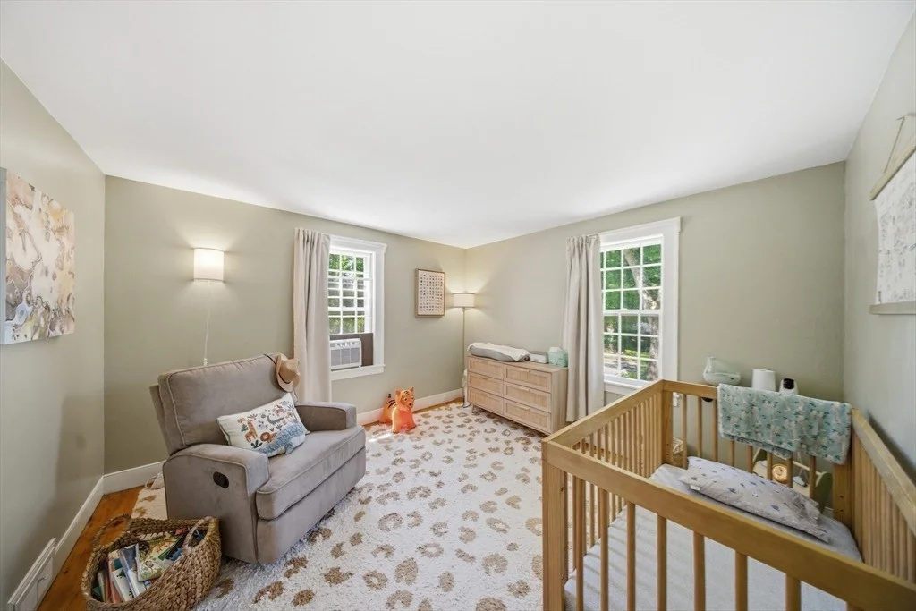 Photo of 46 Willard Rd