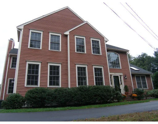 Photo of 300 Stonebridge Road